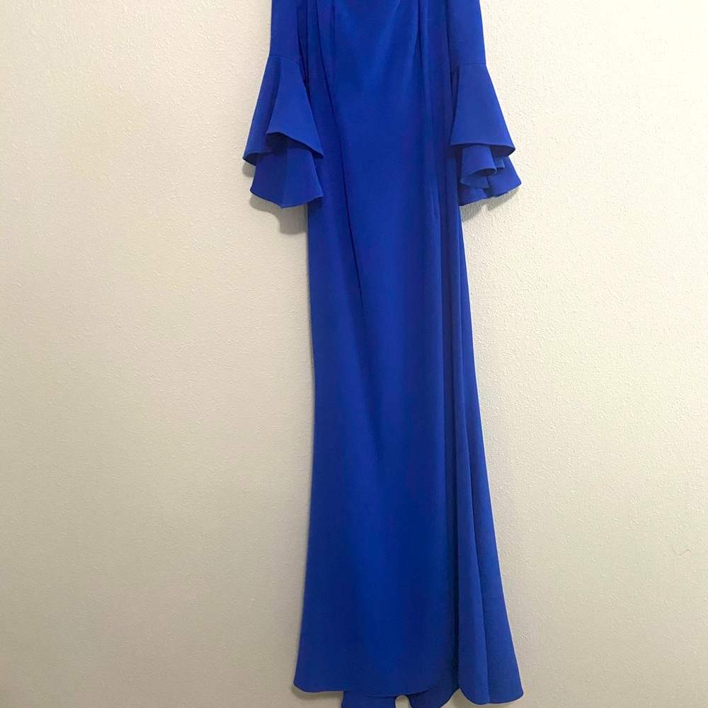 Vince Camuto off the should gown
